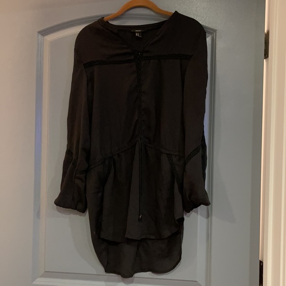 Forever 21 black medium long tie detailed blouse - Picture 2 of 7